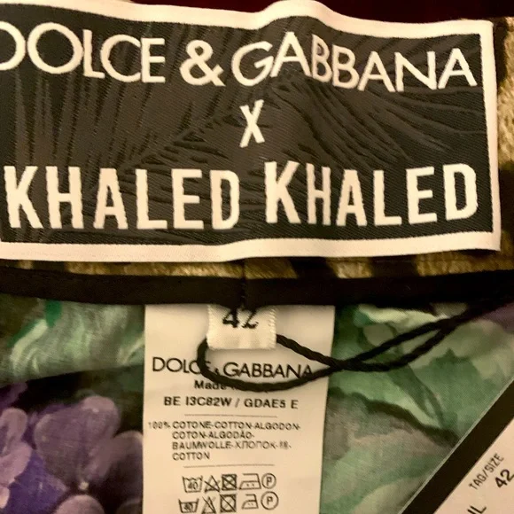 Gorgeous Dolce & Gabbana & DJ Khalid top/ short set 💜 - Picture 3 of 9